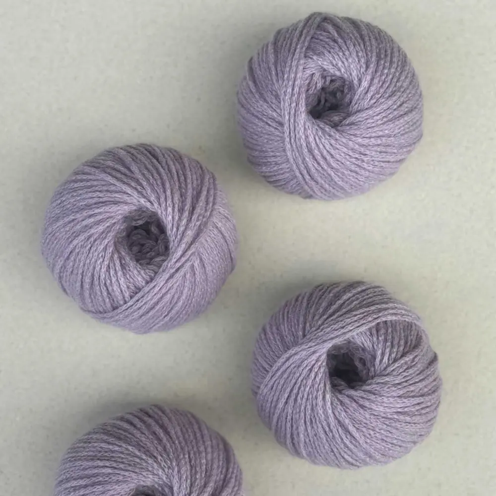 Delizia Hat wzór na druty z włóczką