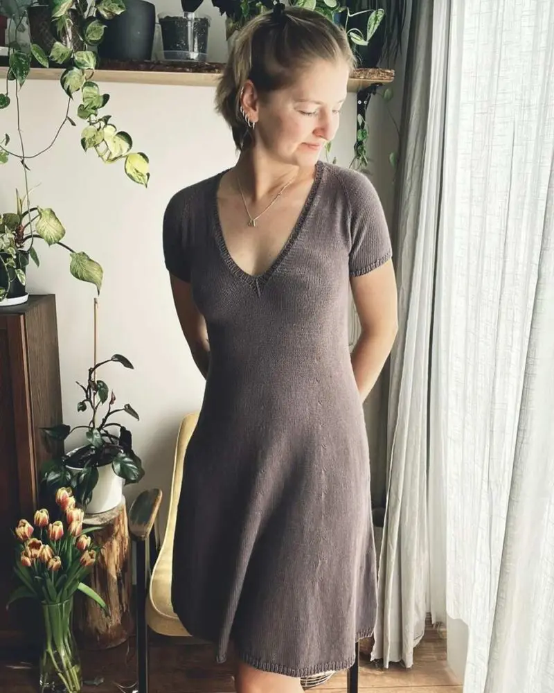 Solo Dress wzór z włóczką