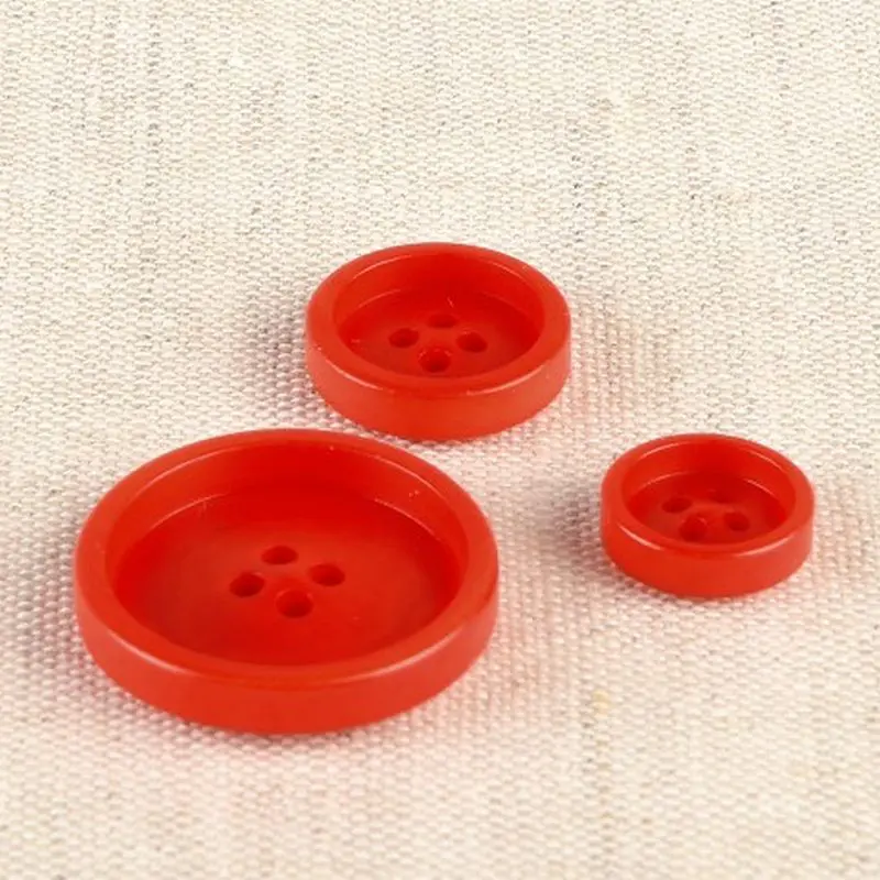 Guziki Ivory syntetyczna kość słoniowa 1 szt.