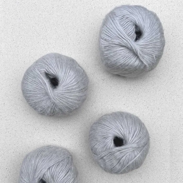 Kardigan Diamond Breeze zestaw na druty wzór z włóczką