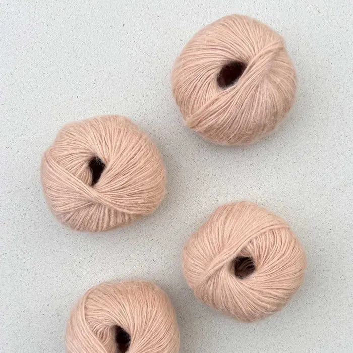 Kardigan Diamond Breeze zestaw na druty wzór z włóczką