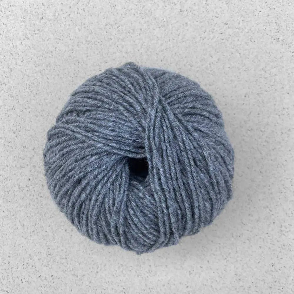 Demeter Beanie zestaw wzór na druty z włóczką