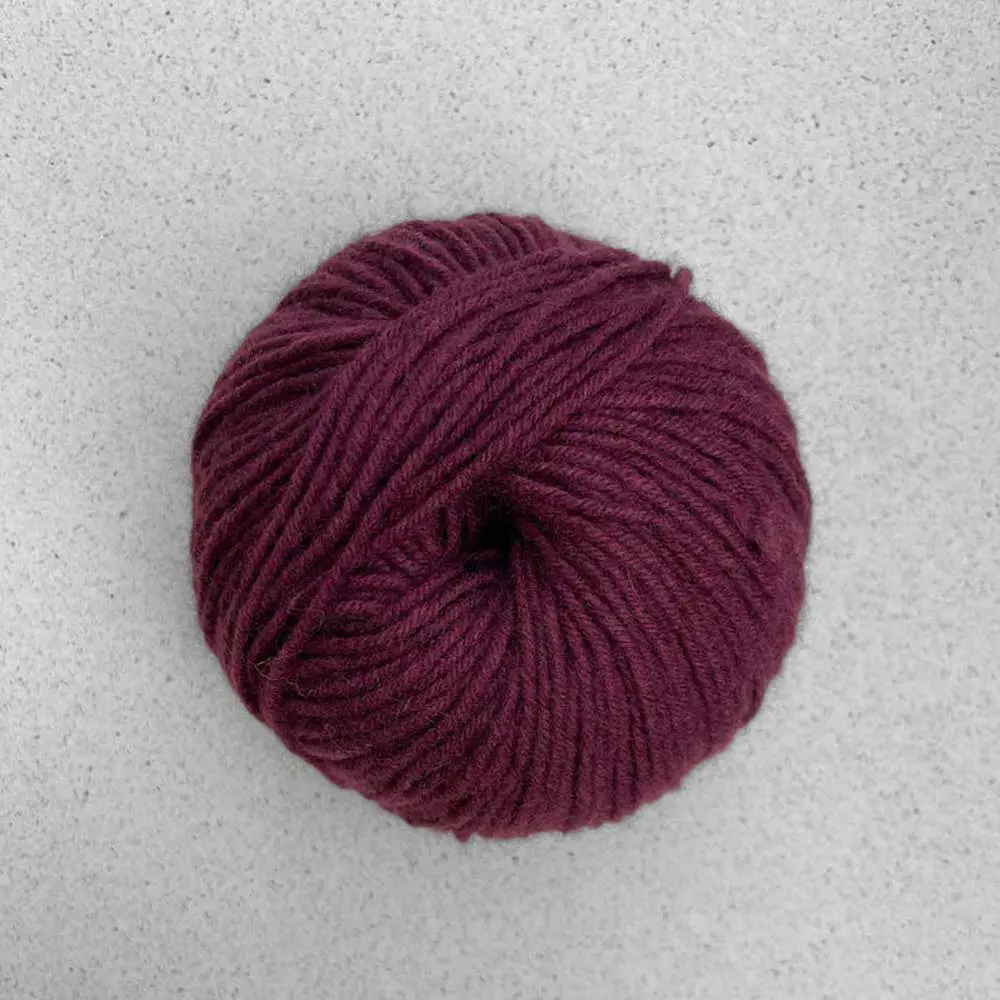 Demeter Beanie zestaw wzór na druty z włóczką