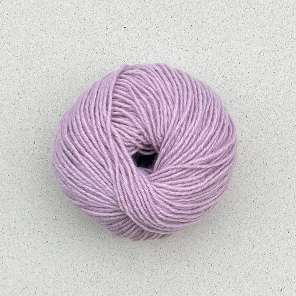 Demeter Beanie zestaw wzór na druty z włóczką