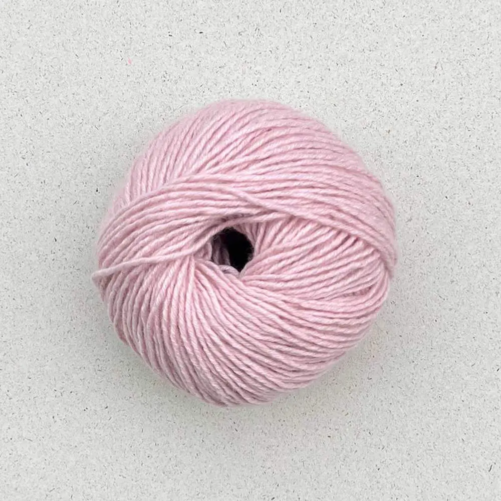 Demeter Beanie zestaw wzór na druty z włóczką