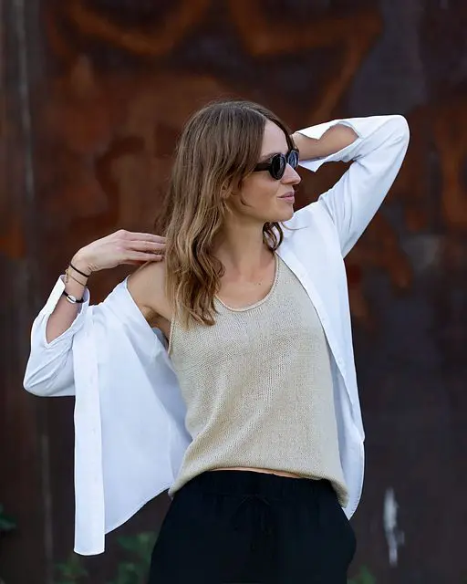 Paula Strickt Gisele Top wzór na druty z włóczką Nepal Pascuali