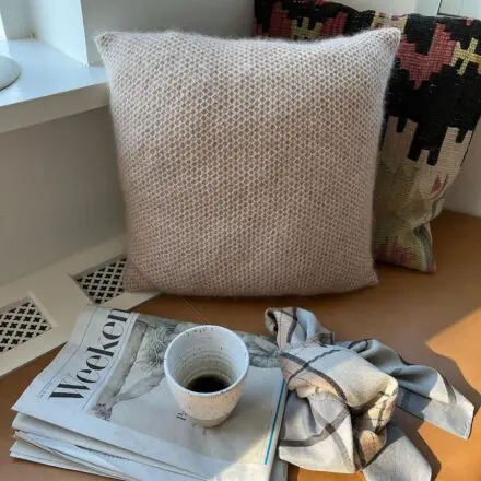 PetiteKnit Honey Pillow wzór dziewiarski