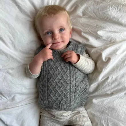 PetiteKnit wzory Moby Slipover Baby