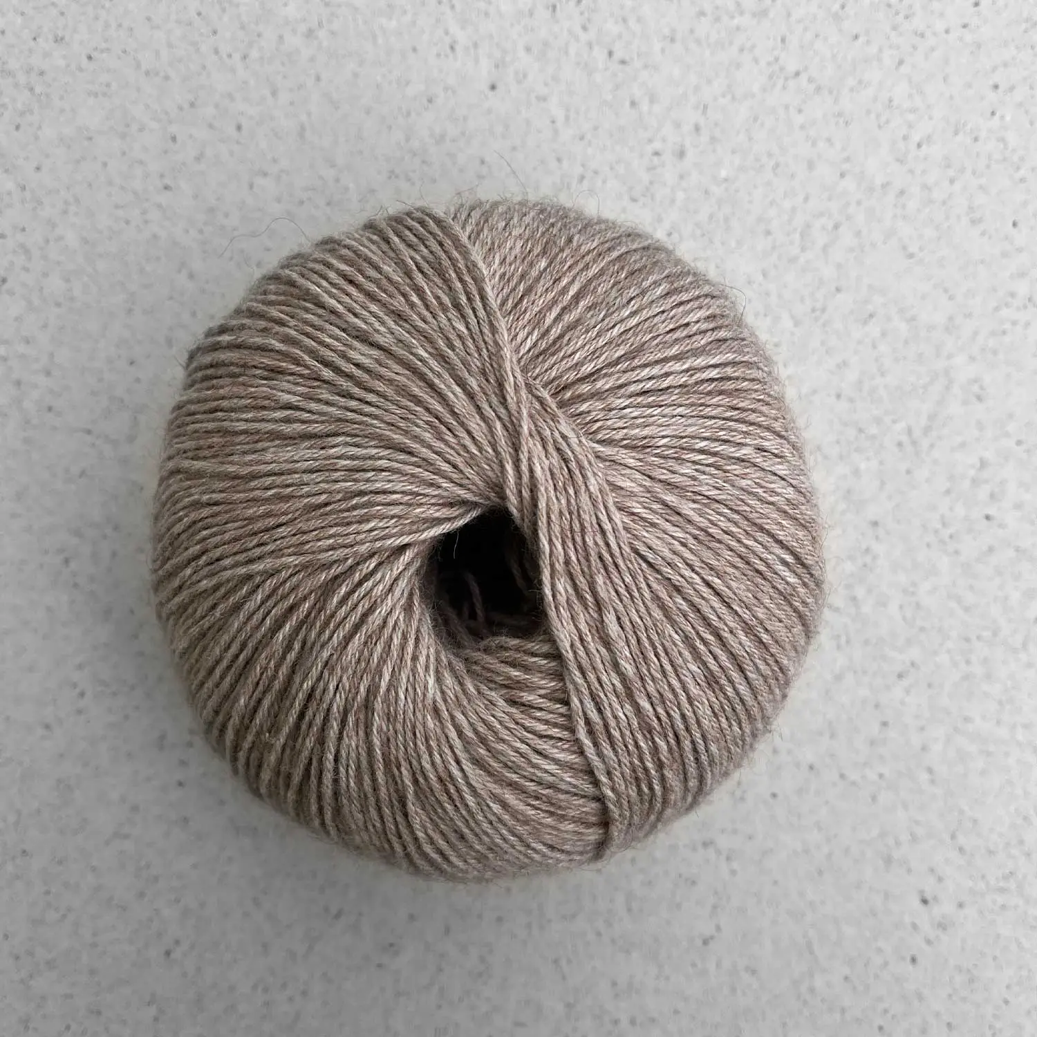 Włóczka Puno Pascuali naturalna