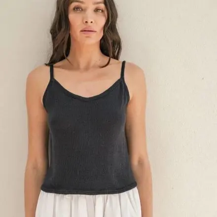 Clementine Top 2504-04a wzór na druty z włóczką Tynn Line