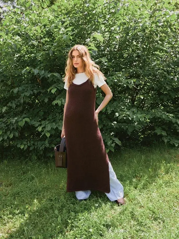 Emerson Dress 2507-02a wzór na druty z włóczką