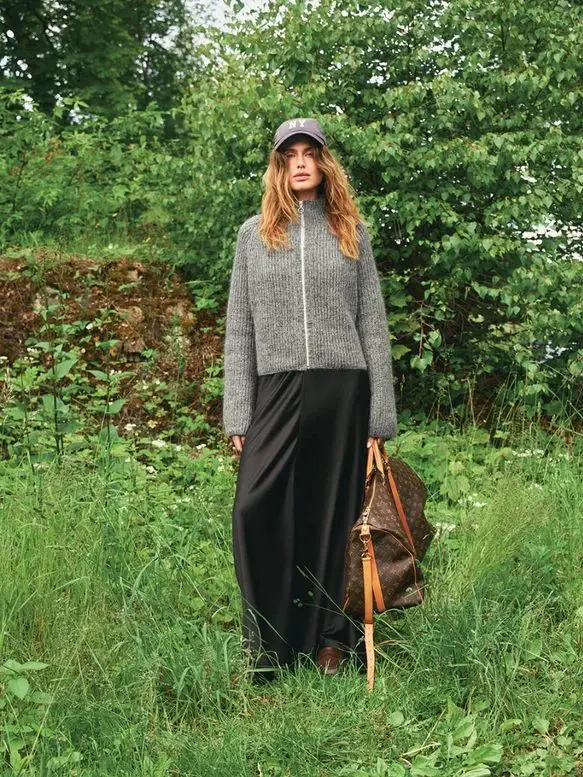 Tia Zipper Jacket 2507-10 wzór na druty z włóczką