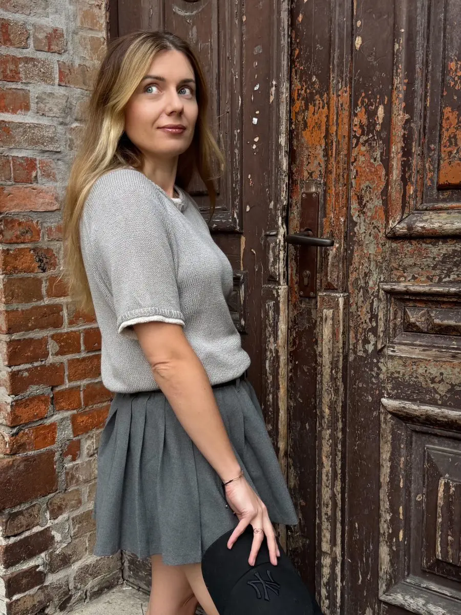 Arctic Tee wzór na druty z włóczką