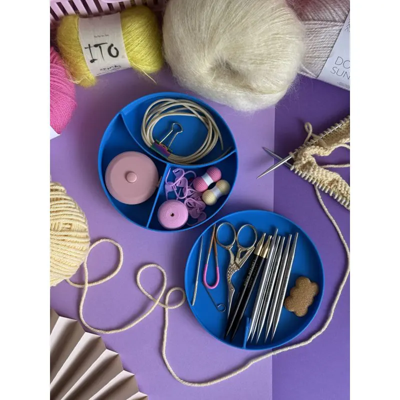 The Knitting Box separator maxi