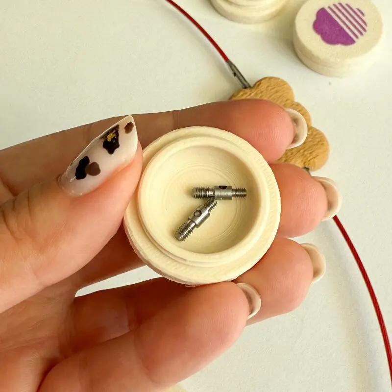 The Knitting Box Ciao Link łącznik przejściówka do magnetycznych zakrętek The Knititng Box dla żyłek marki ChiaoGoo