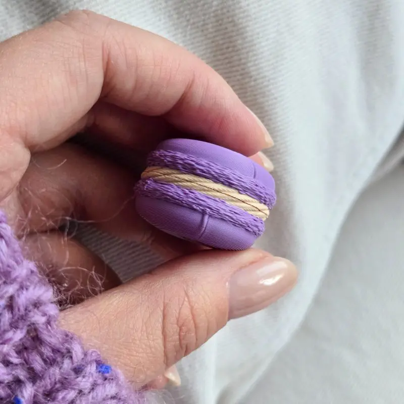 The Knitting Box magnetyczna zakrętka do żyłek makaronik