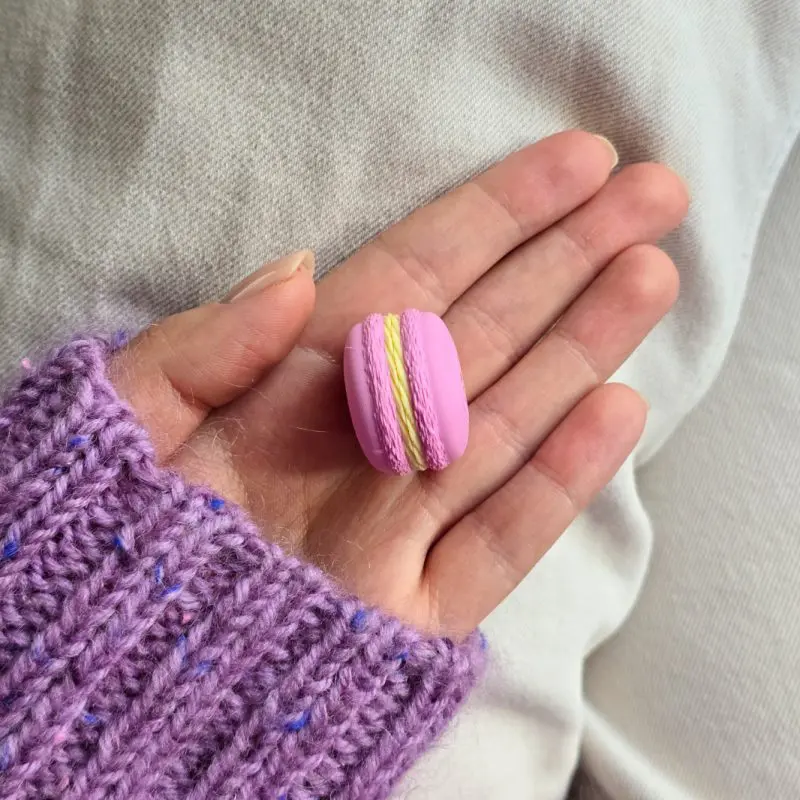 The Knitting Box magnetyczna zakrętka do żyłek makaronik