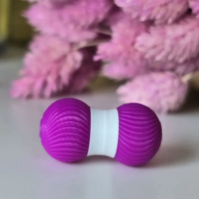 The Knitting Box magnetyczna zakrętka do żyłek kłębek włóczki