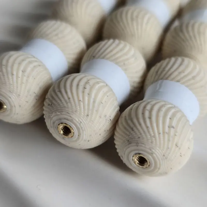 The Knitting Box magnetyczna zakrętka do żyłek kłębek włóczki