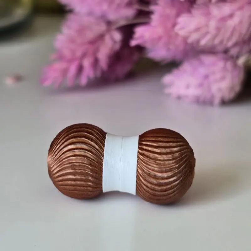 The Knitting Box magnetyczna zakrętka do żyłek kłębek włóczki