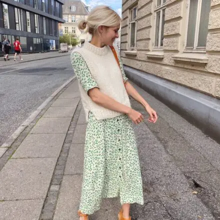 PetiteKnit Holiday Slipover wzór na druty na kamizelkę