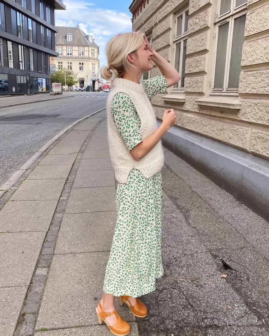 PetiteKnit Holiday Slipover wzór dziewiarski