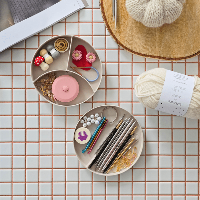 The Knitting Box separator maxi