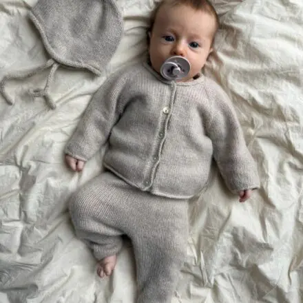 PetiteKnit Cleo Baby Set wzór dziewiarski z polskim tłumaczeniem