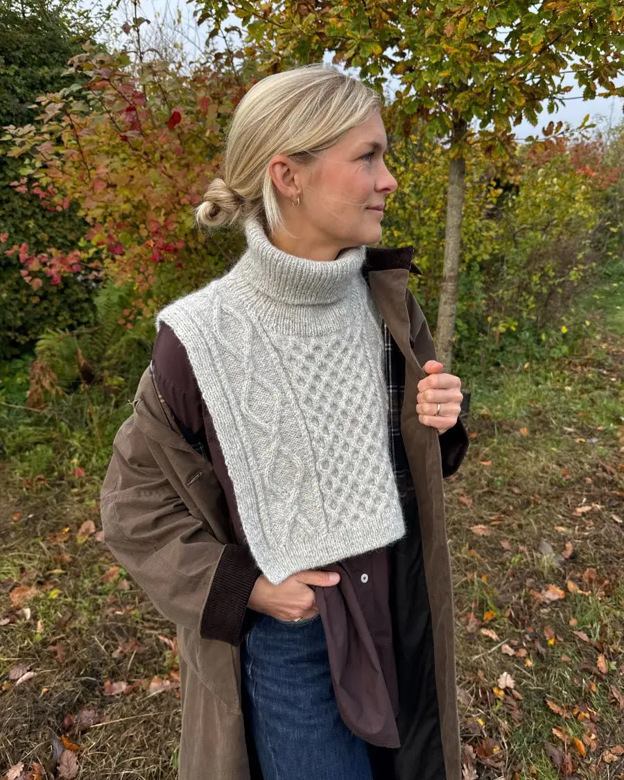 Dagmar Neck wzór na druty na komin w strukturalny wzór