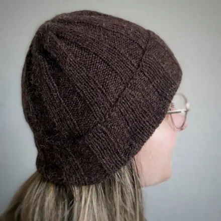 Four By Four Hat wzór z włóczką na czapkę