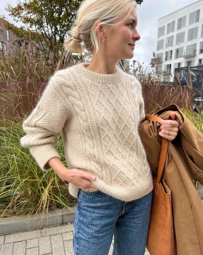 PetiteKnit wzory Moby Sweater wzór na druty sweter z włóczki double sunday sandnes garn