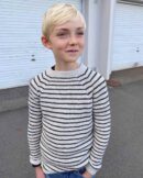 PetiteKnit wzory Friday Junior wzór na dziecięcy sweter do robienia na drutach