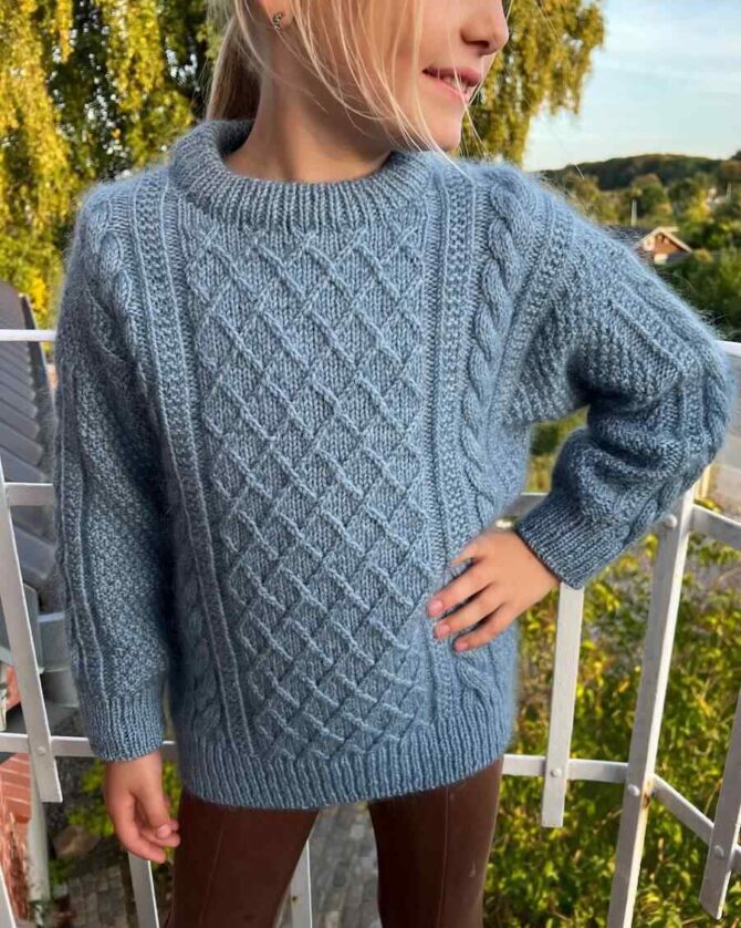 PetiteKnit Moby Sweater Junior wzór na sweter dla dzieci do robienia na drutach