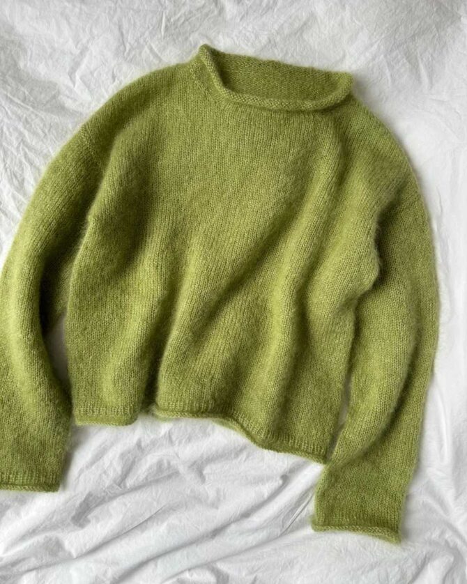 PetiteKnit sweter chmurka w kolorze zielonym