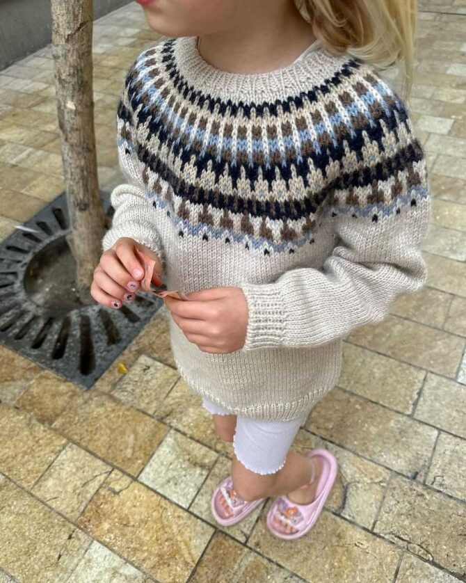 PetiteKnit Celeste Sweater Junior sweter żakardowy