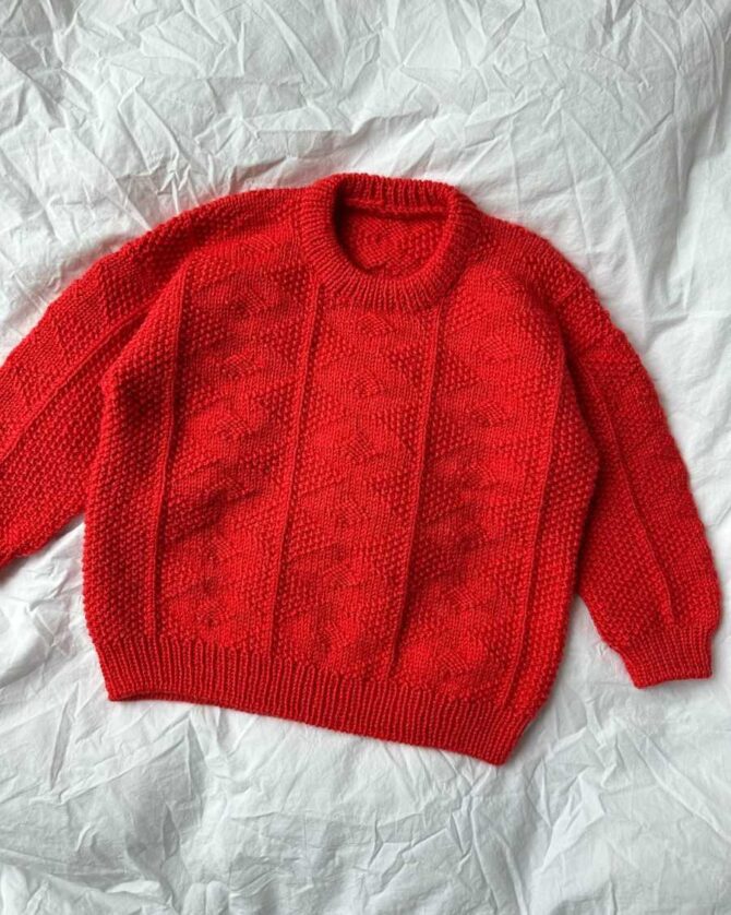 PetiteKnit Esther Sweater Junior strukturalny sweter dla dziecka