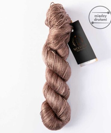 Woollala Pure Silk Lace 600 Sepia ręcznie farbowany jedwab morwowy najwyższej jakości