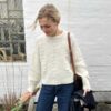 PetiteKnit Esther Sweater sweter w strukturalny, delikatny wzór