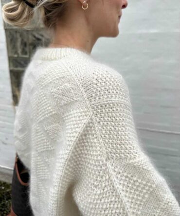 PetiteKnit Esther Sweater sweter w strukturalny, delikatny wzór