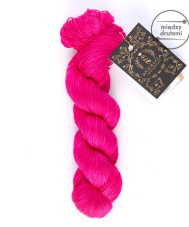 Woollala Pure Silk 100 Fuksja ręcznie farbowany jedwab morwowy najwyższej jakości
