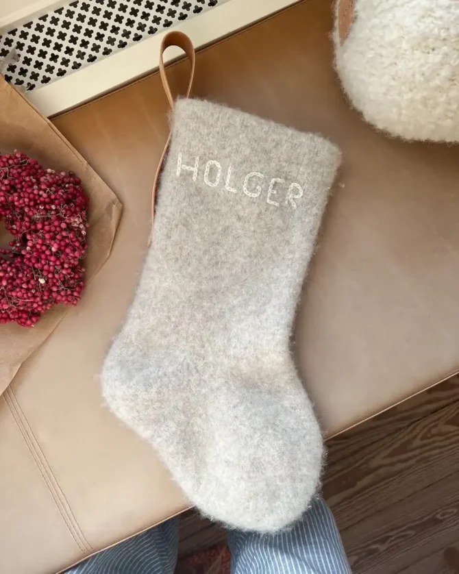 PetiteKnit Christmas Stocking wzór na świąteczną skarpetkę na słodycze