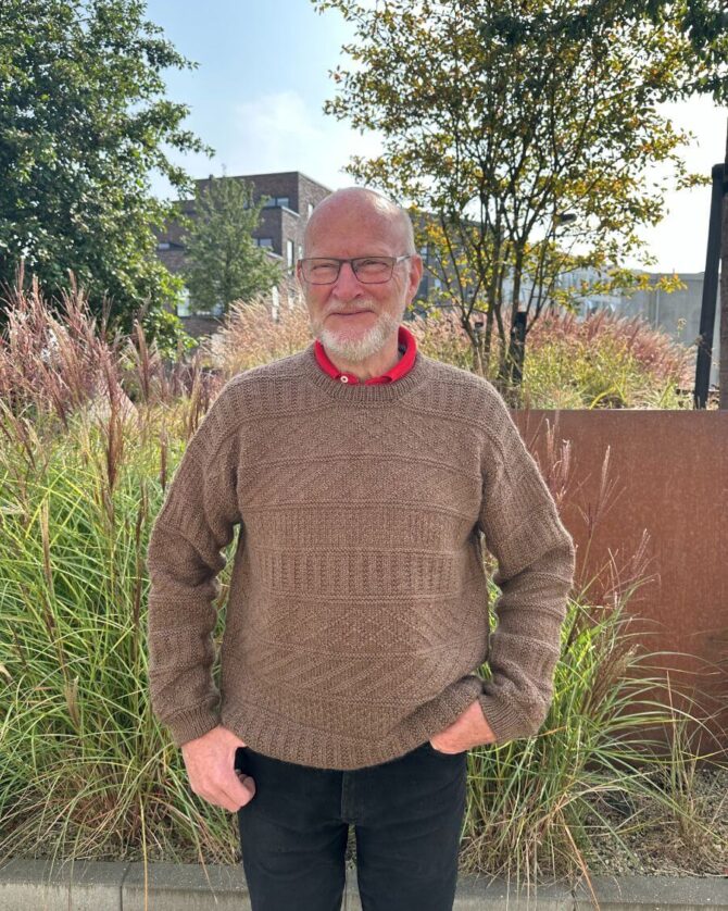 PetiteKnit Storm Sweater Man wzór na druty