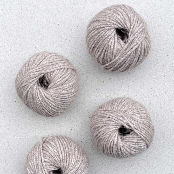 Cashmere Delizia Pascuali włóczka kaszmirowa gruba 100% kaszmir mongolski beż