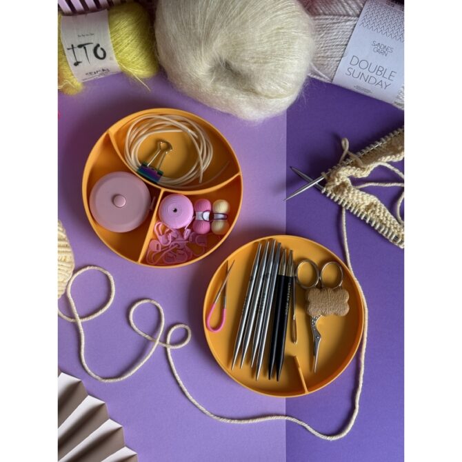 The Knitting Box separator mini kolor mango