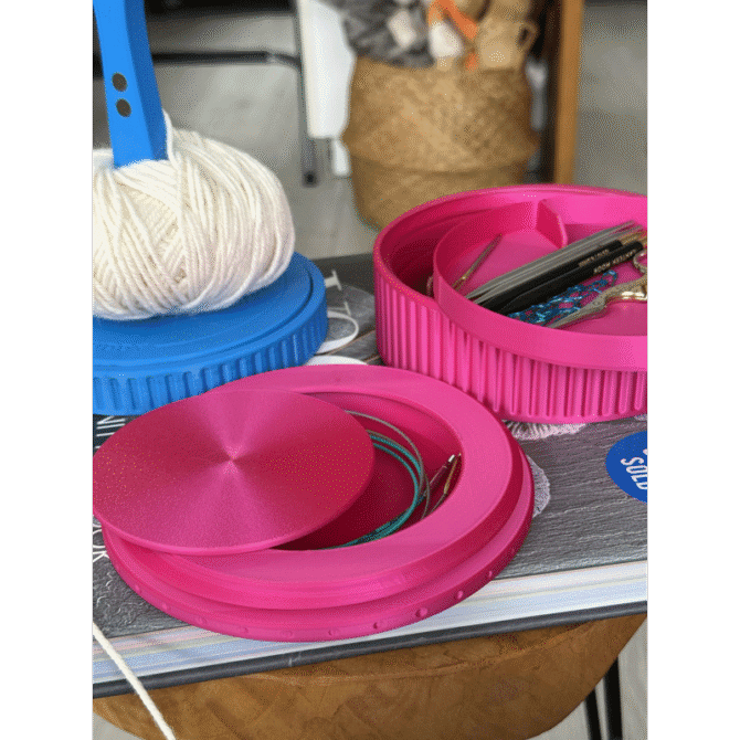 The Knitting Box Macaron Knitting Stuff Organizer organizer na akcesoria dziewiarskie kolor flaming