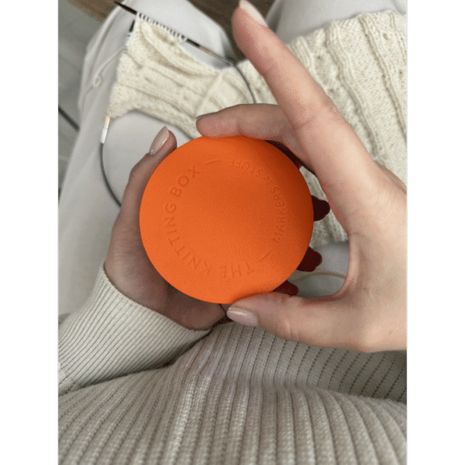 The Knitting Box Macaron Mini Knitting Stuff Organizer organizer na akcesoria dziewiarskie kolor mandarynka