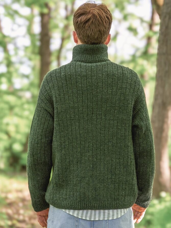 Wzór na druty z włóczką Tynn Peer Gynt Sandnes Garn Tarjei Sweater 25-04