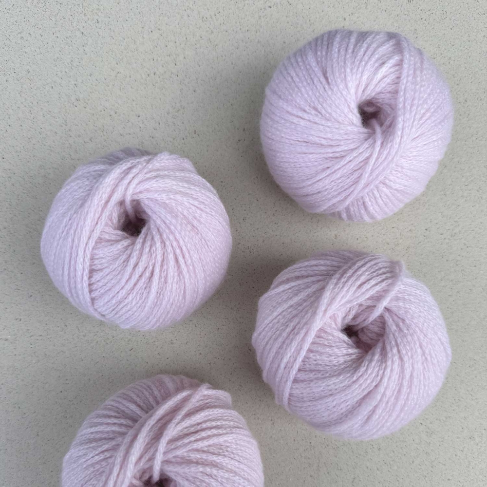 Delizia Hat wzór na druty z włóczką