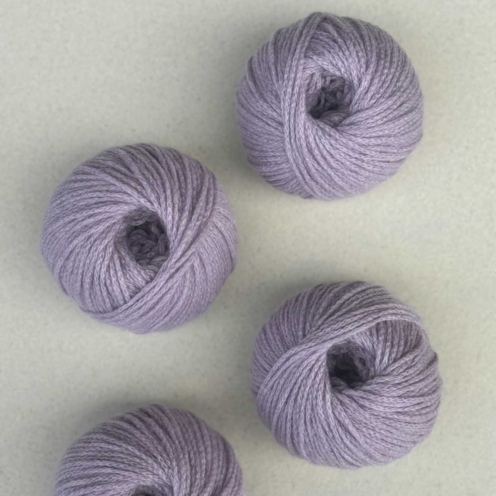 Delizia Hat wzór na druty z włóczką