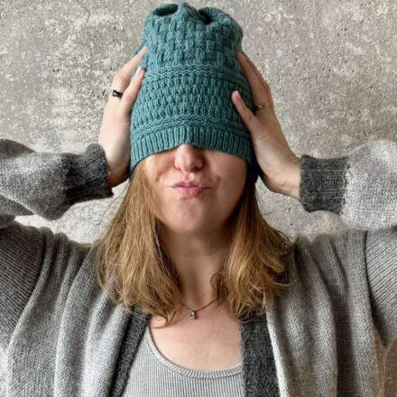 Mix It Up Beanie Tibetan zestaw wzór na druty z włóczką